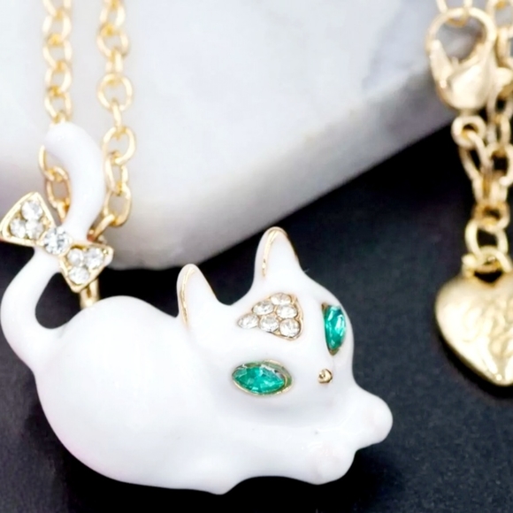 2 new gold plated black-and-white green crystal cat bow necklace/brooches - Picture 11 of 16